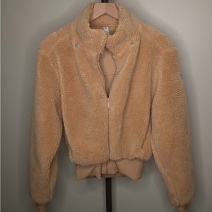 XS Alo yoga sherpa jacket